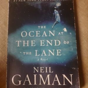 The Ocean at the End of the Lane Paperback by Neil Gaiman